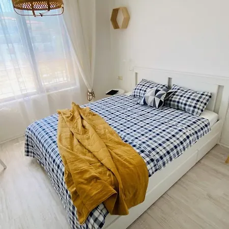 Lily - 408a Apartament